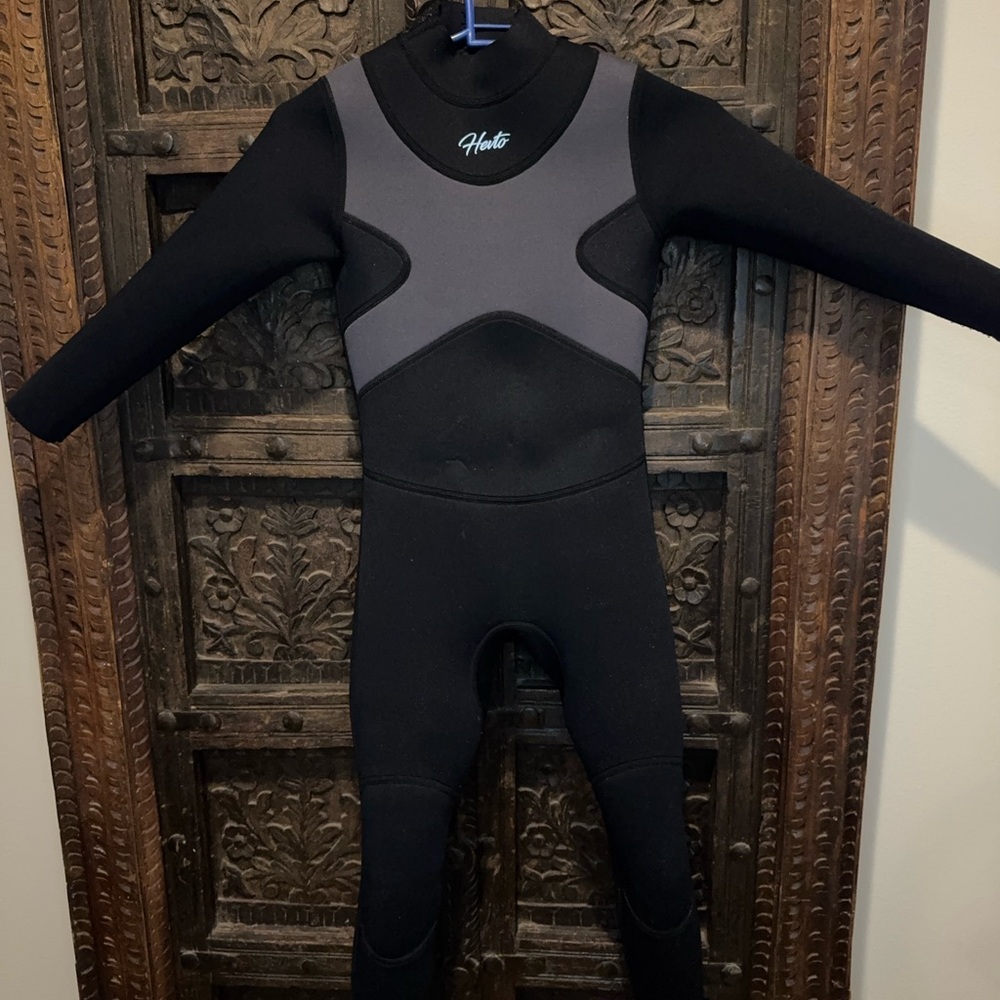 Kids Wetsuit Black and Gray 3mm